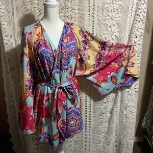 NWOT BooHoo Colorful Hippie Kimono size 16